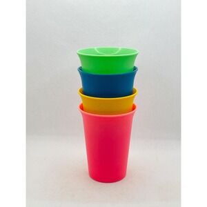 VINTAGE Tupperware Kids Small Juice Cups Pastel Color Bell Tumblers 109 Set of 4